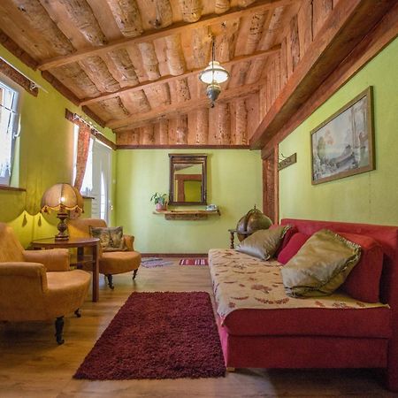 Sumski Dvori Apartment Ogulin Bagian luar foto