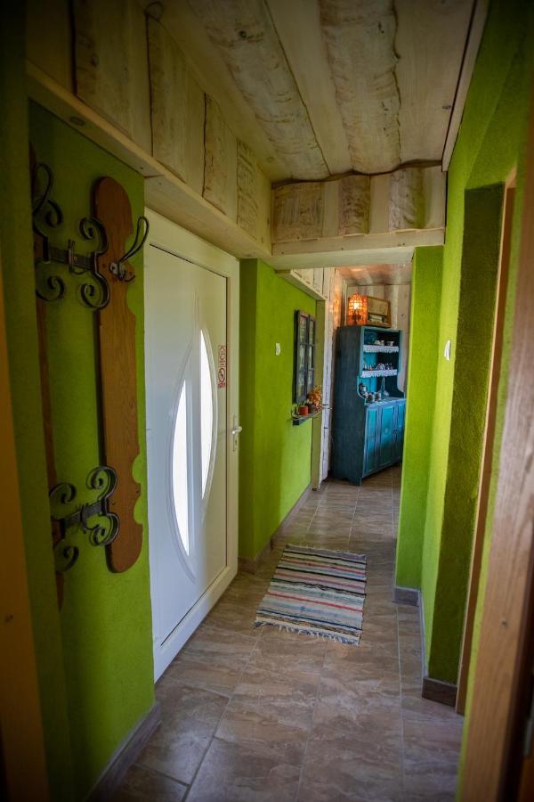 Sumski Dvori Apartment Ogulin Bagian luar foto