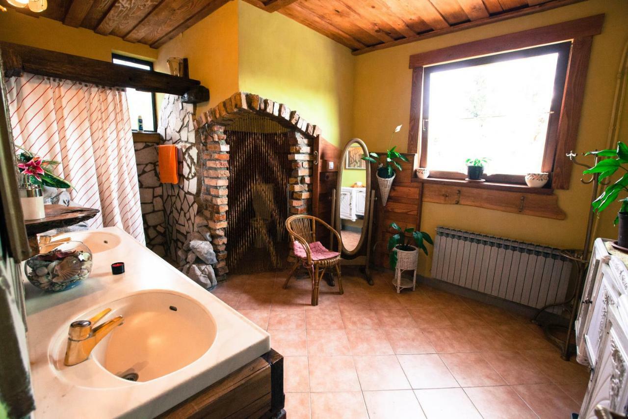 Sumski Dvori Apartment Ogulin Bagian luar foto